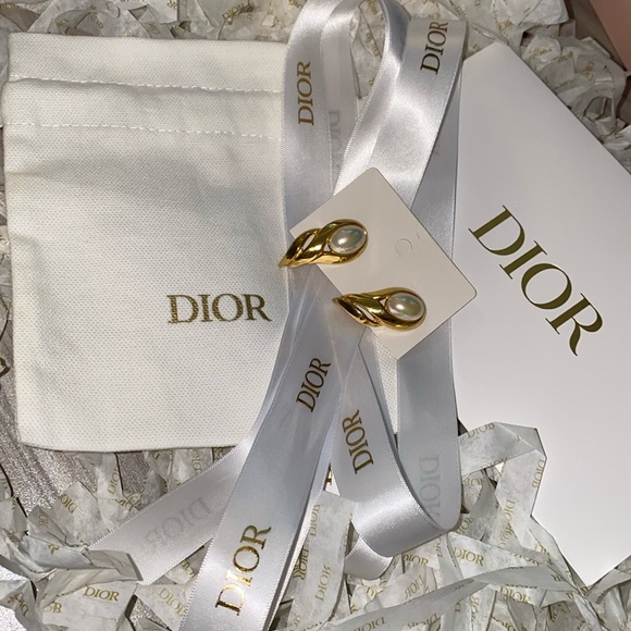 CHRISTIAN DIOR VINTAGE EARRING GOLD DROP, DUST BAG, RIBBON, ENV ,DIOR TISSUE - Picture 3 of 6